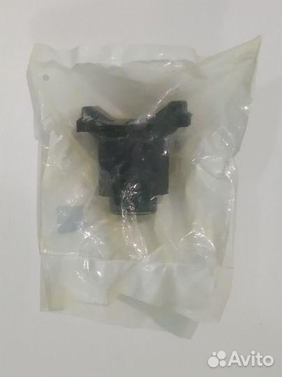 Задний сайлентблок переднего подрамника W166, X166