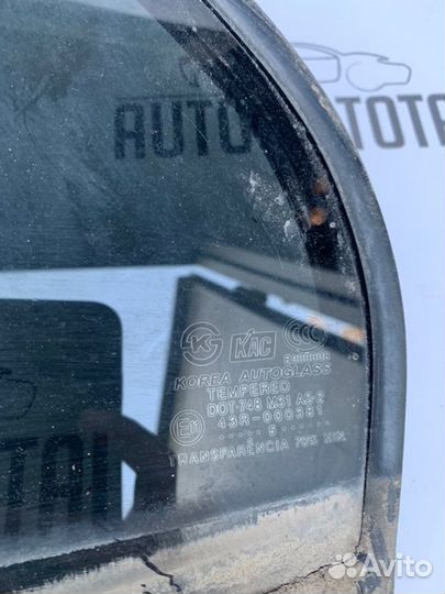 Стекло двери заднее левое Hyundai Accent