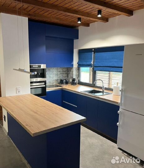 Кухонный гарнитур на заказ от фабрики