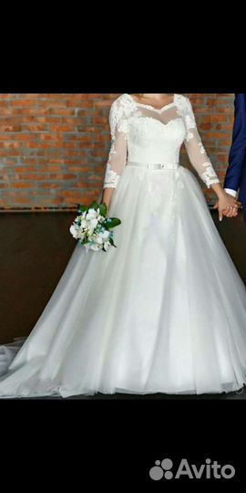 Свадебное платье