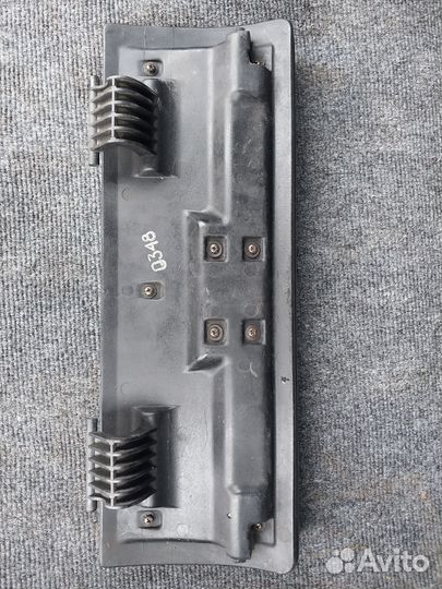 Niva крышка бардачка