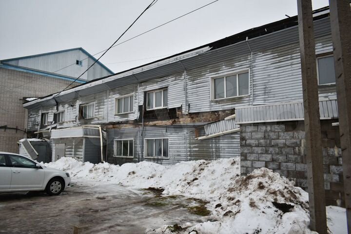 Здание, 620.7 м²