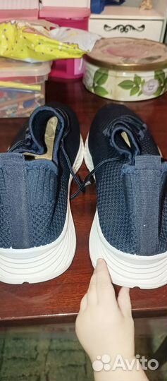 Кроссовки мужские 44р