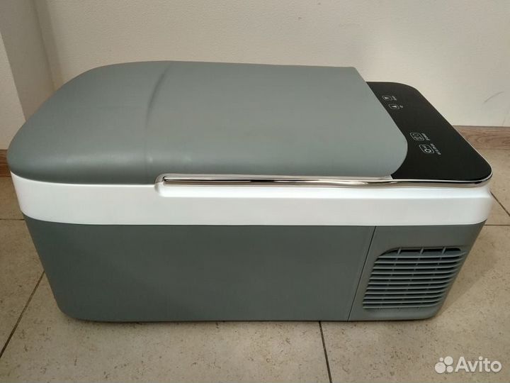 Автомобильный холодильник aero cool Н 15