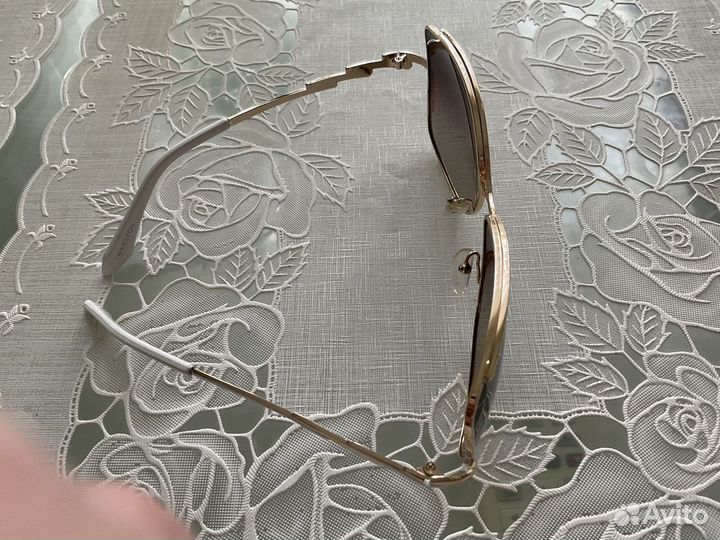 Солнцезащитные очки женские «marston”