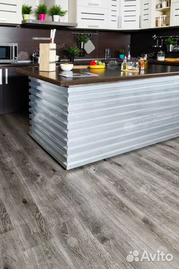 Кварцвиниловые стеновые панели