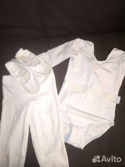 Костюм для танцев или гимнастики 128