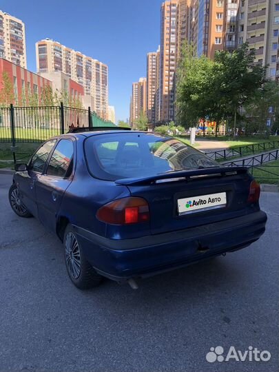 Ford Mondeo 1.8 МТ, 1993, 286 925 км