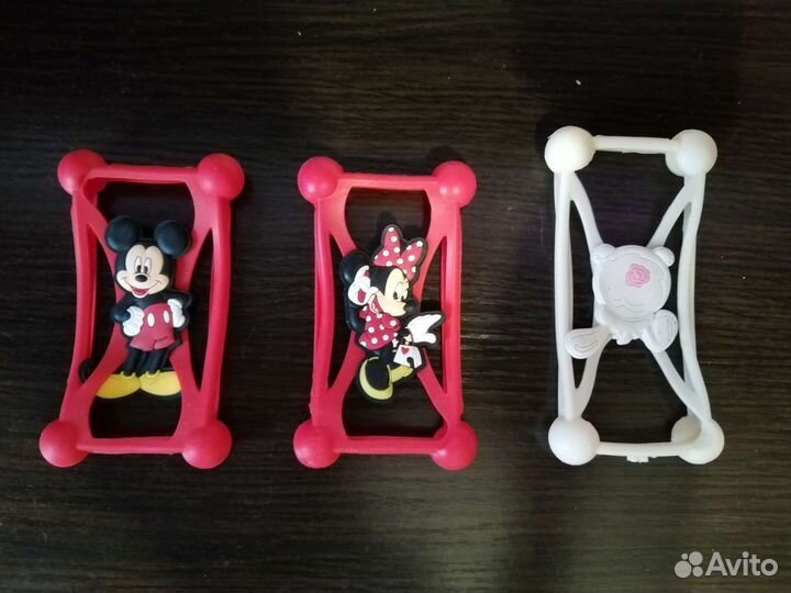 Чехлы на телефоны