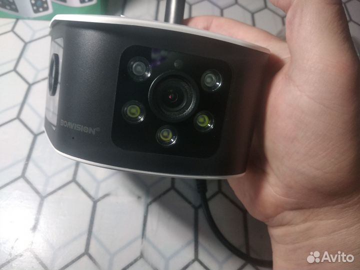 Бинокулярная 4+4 Мп wifi камера видеонаблюдения