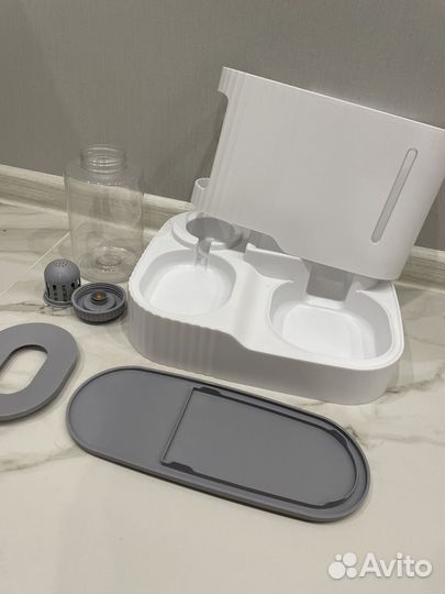 Автокормушка для кошек