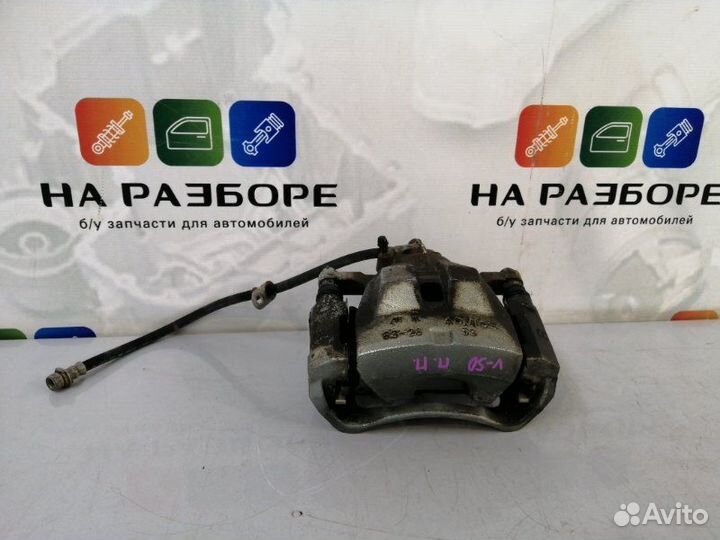 Суппорт передний правый Toyota Camry XV50 2AR-FE