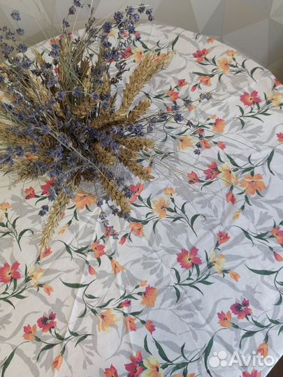 Скатерть на круглый стол