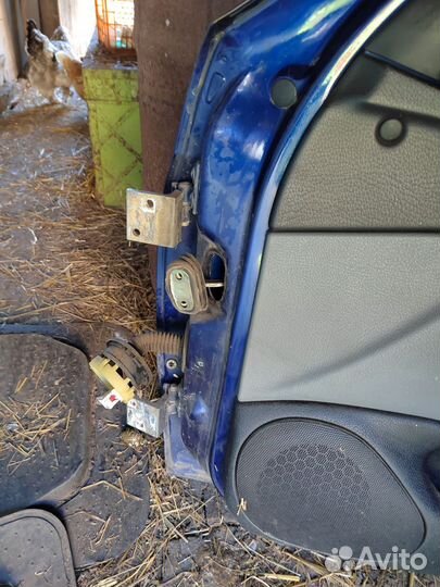 Дверь передняя правая пежо 406