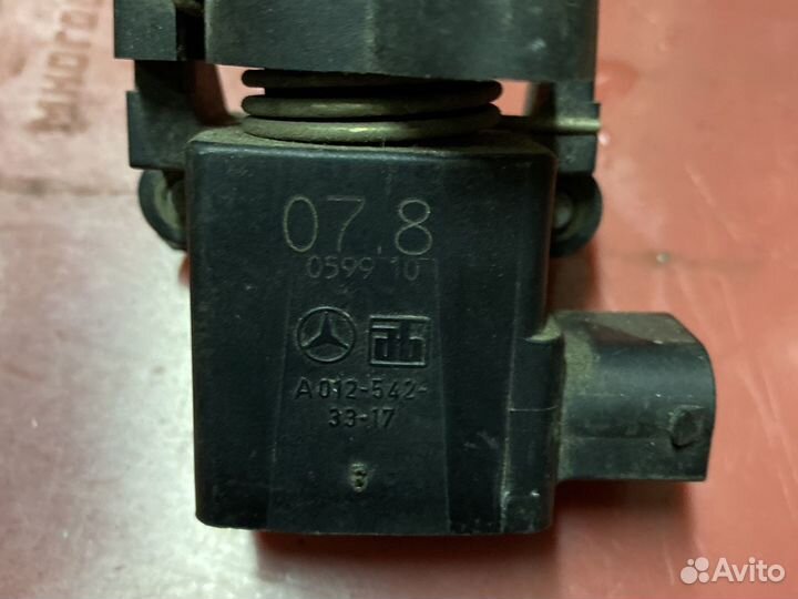 Датчик акселератора Мерседес 0125423317