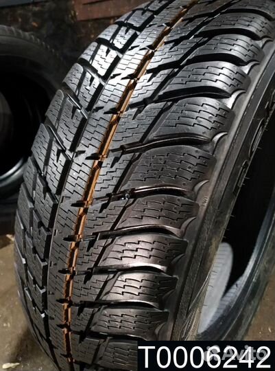 Nokian Tyres WR SUV 3 215/65 R16 96T
