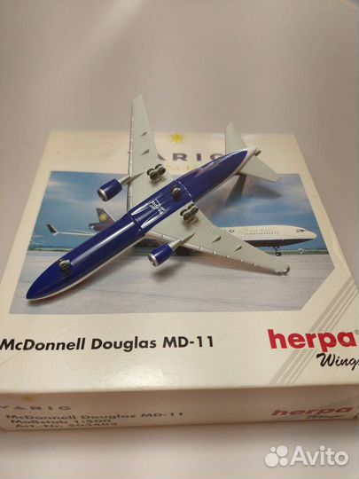 Модель самолета varig MD-11 Herpa 1/500