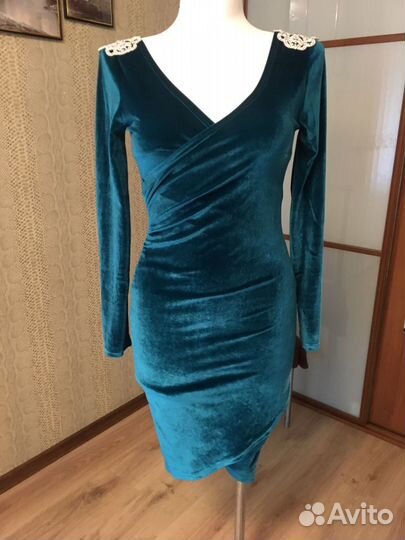 Вечернее платье