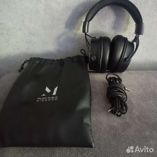 Наушники music public kingdom HP501