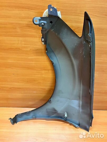 Крыло переднее правое Mitsubishi Outlander XL (CW