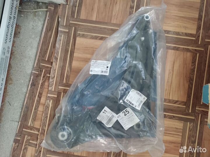 Рычаг независимой подвески передний