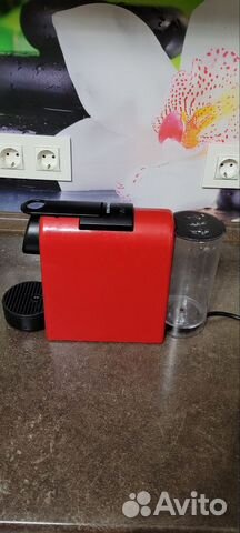 Кофемашина Delonghi Nespresso