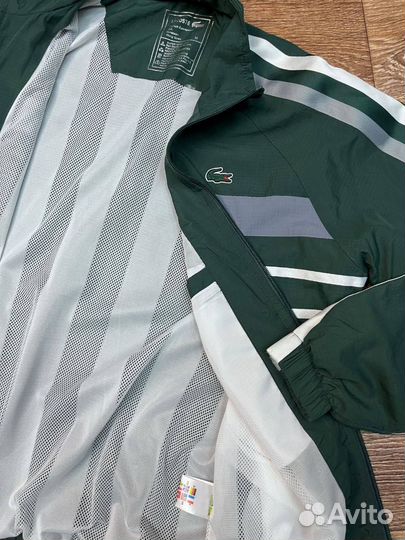 Спортивный костюм