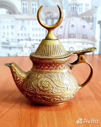 Старинный чайник латунь