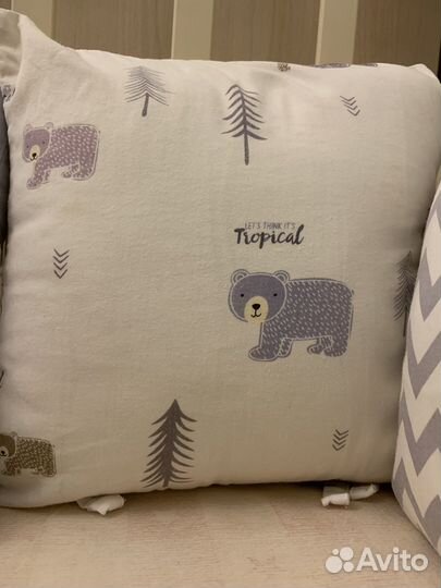 Бортики в детскую кроватку 12 подушек