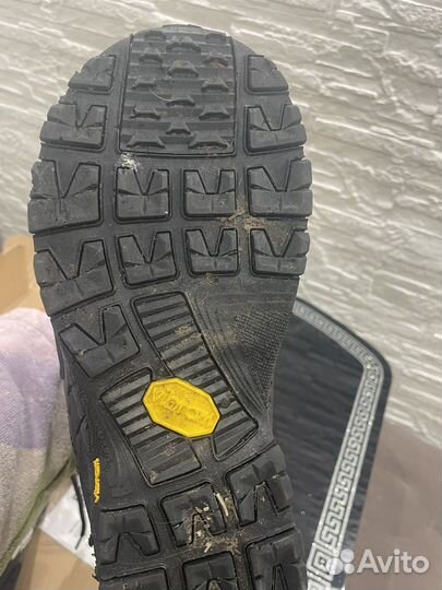 Ботинки для катание на снегоходе