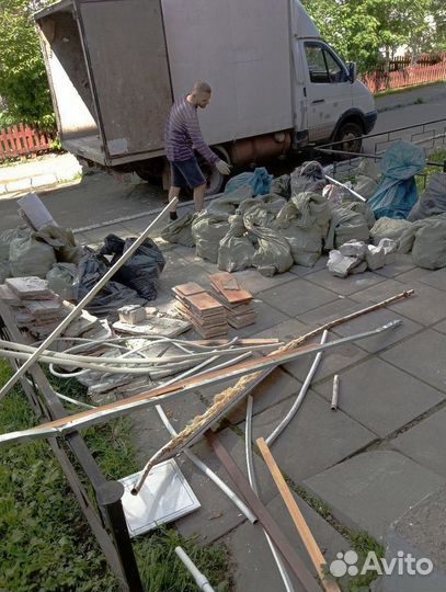 Вывоз мусора с грузчиками и без