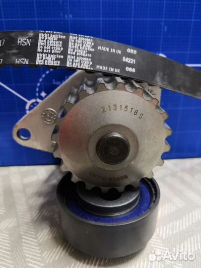 Комплект ремня грм с помпой vkmc 03110-1 SKF