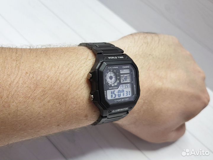 Часы Casio AE-1200 чёрные