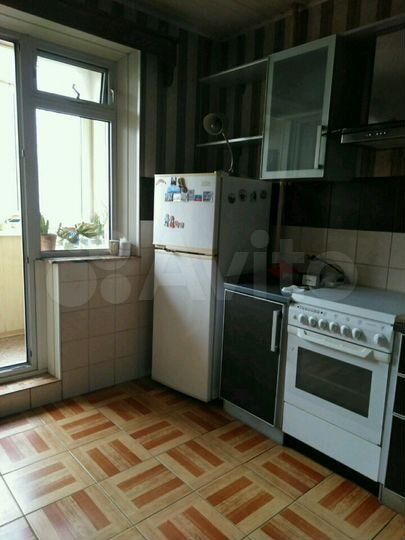 3-к. квартира, 70 м², 3/9 эт.