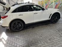 Infiniti QX70 3.0 AT, 2014, 104 000 км, с пробегом, цена 2 900 000 руб.