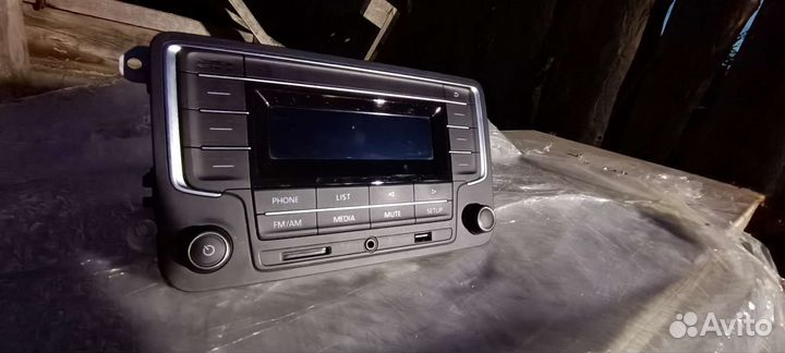 Магнитола volkswagen polo (цена договорная)
