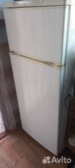 Холодильник бу Nord