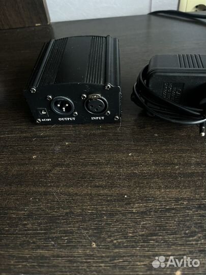 Студийный микрофон