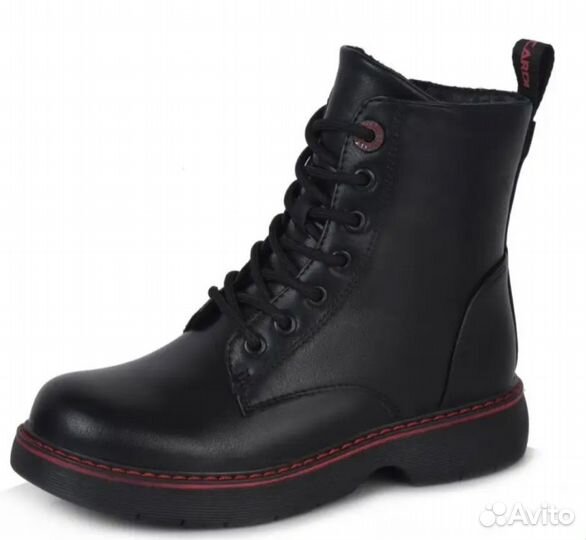 Продам ботинки