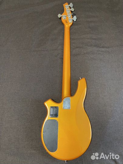 Бас гитара music man bongo hh 5