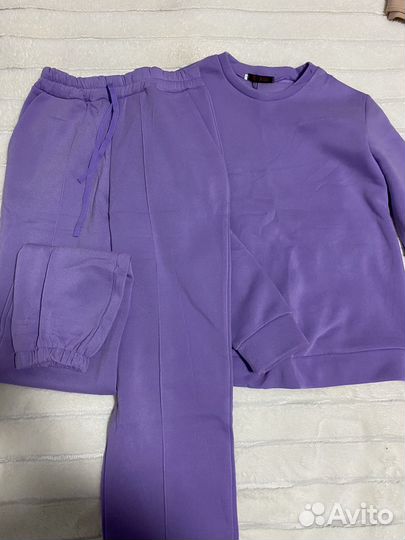 Костюм спортивный