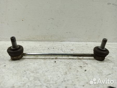 Стойка стабилизатора переднего