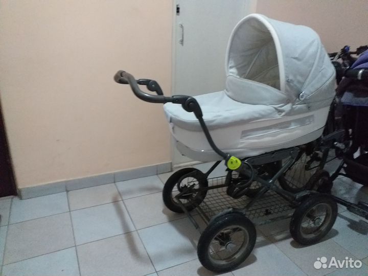 Продам детскую коляску inglesina