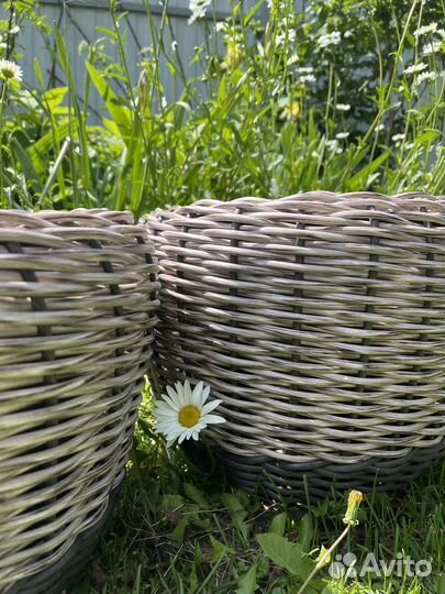 Кашпо из ротанга