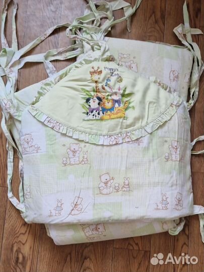 Бортики в кроватку