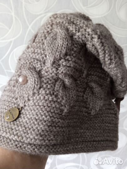Шапка женская вязаная