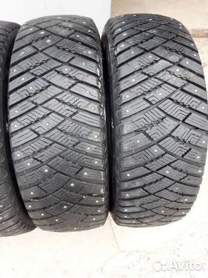 Goodyear GT 2 215/65 R16