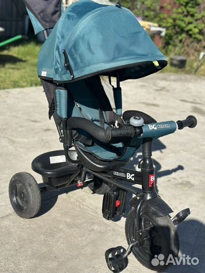 Детский трехколесный велосипед коляска