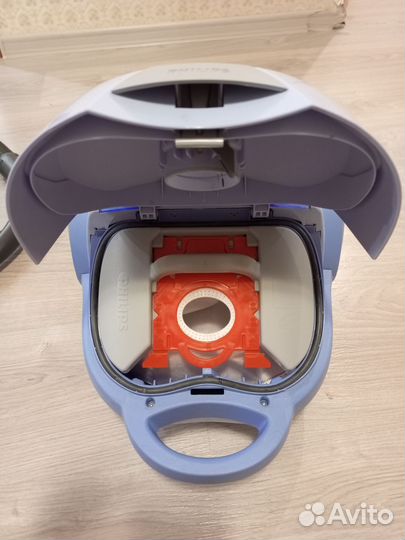 Пылесос Philips FC 9071