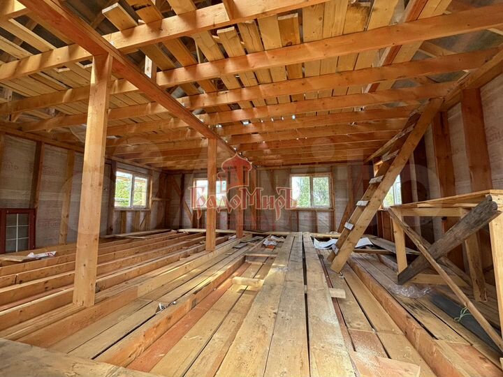 Дом 110 м² на участке 5,4 сот.